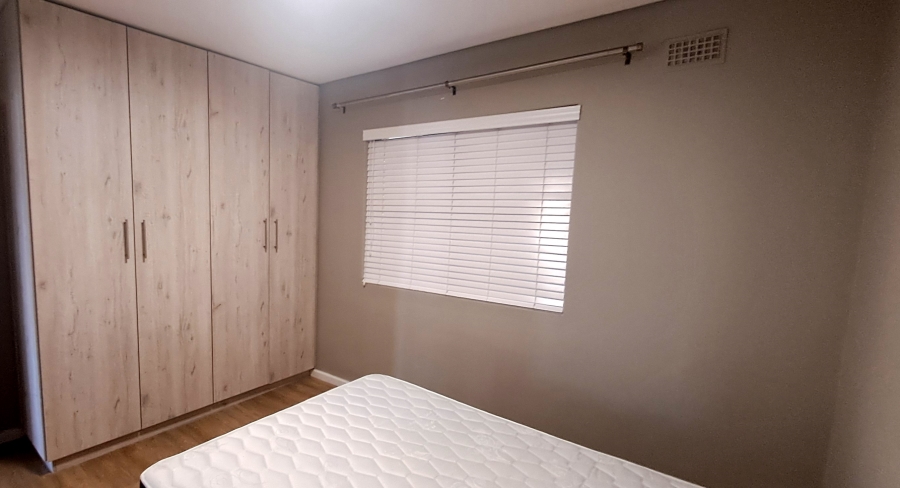 2 Bedroom Property for Sale in Olifantskop Western Cape